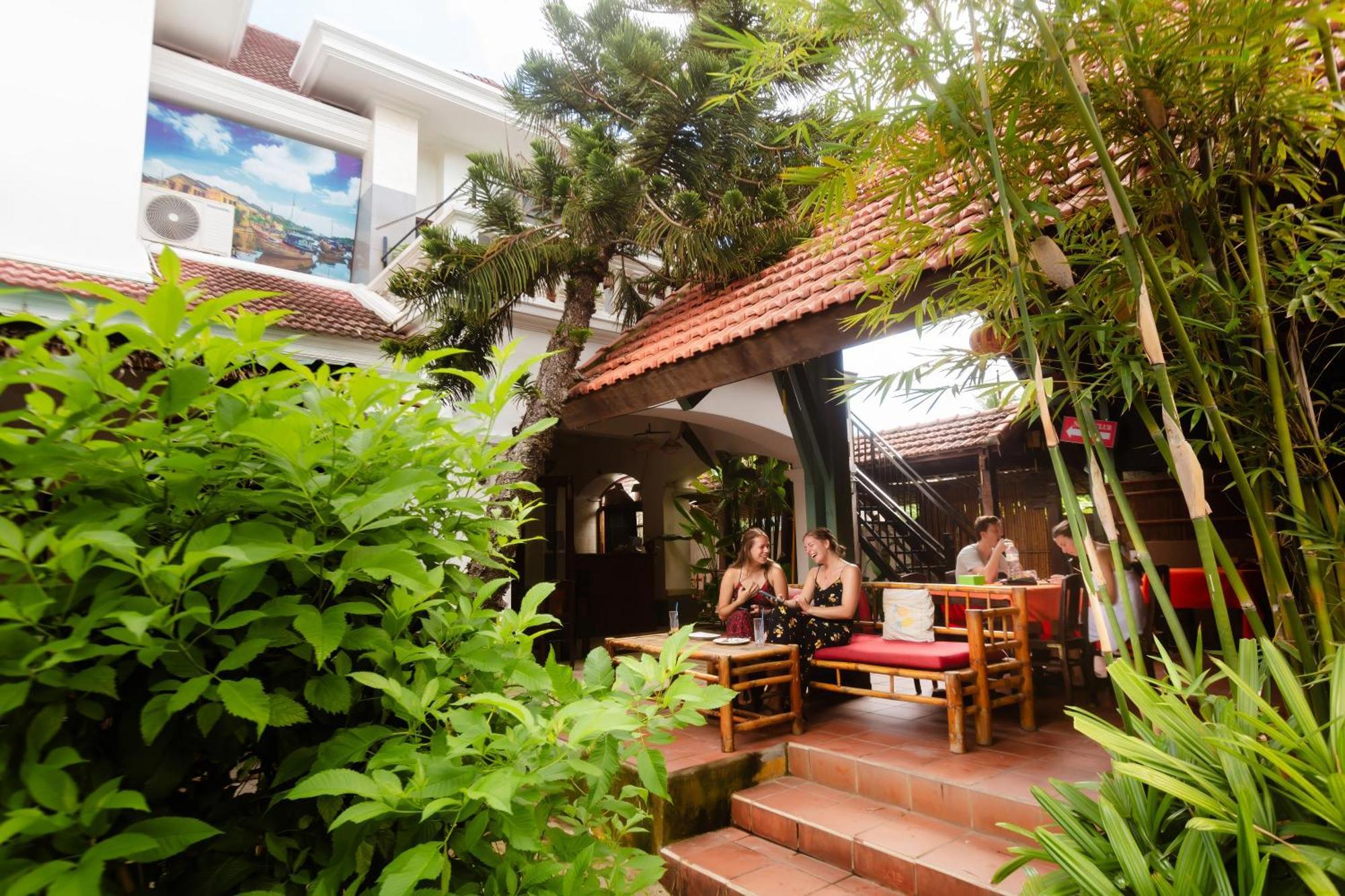 Serendipity Experience Hoi An Old Town Екстер'єр фото