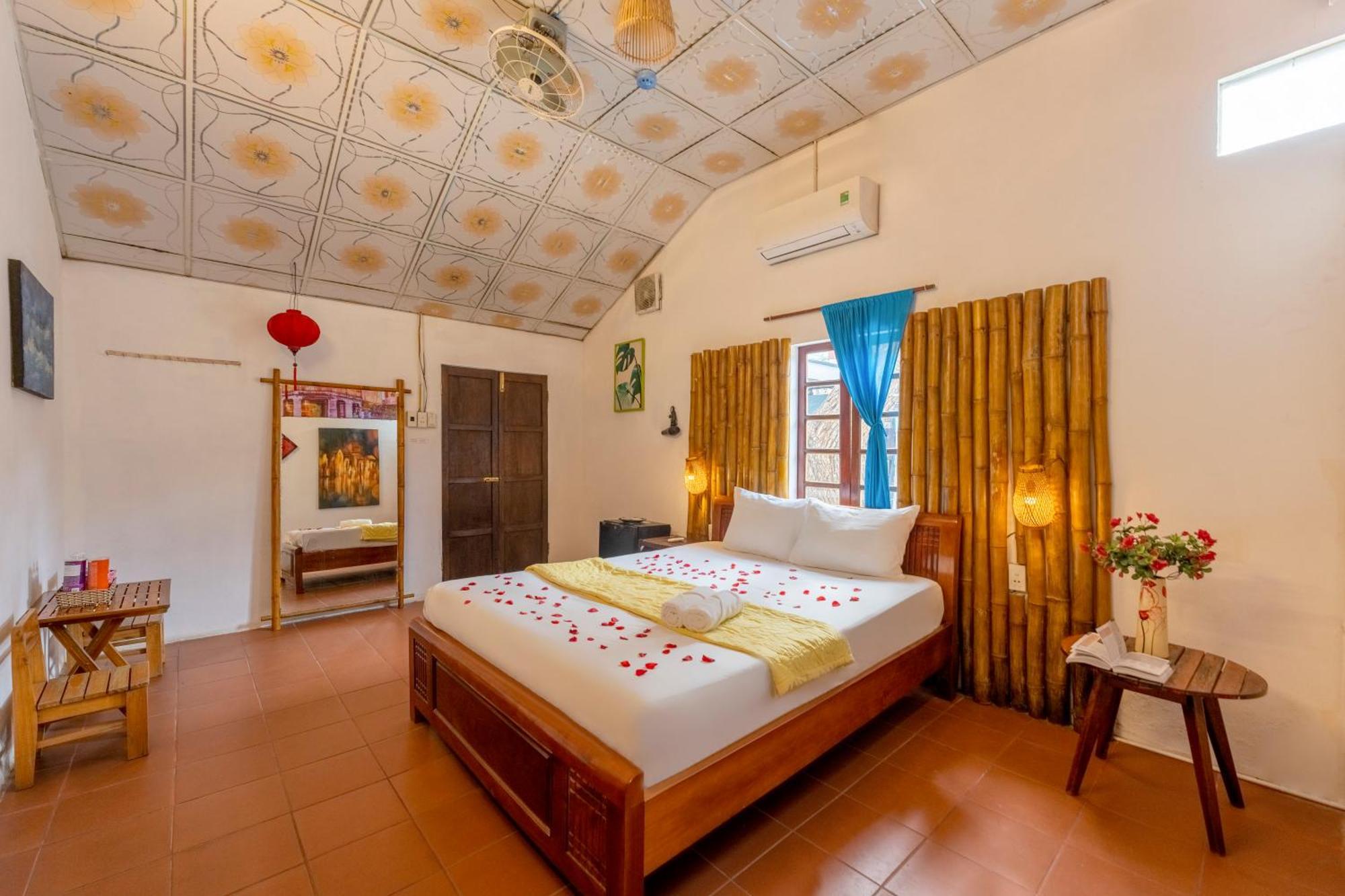 Serendipity Experience Hoi An Old Town Екстер'єр фото